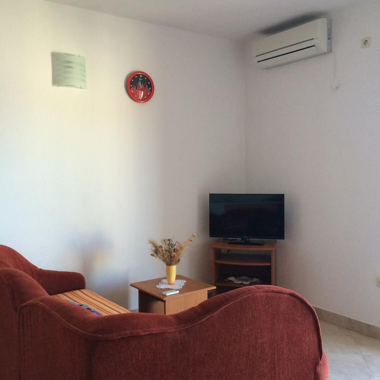 Apartments Pisac Ражань Номер фото